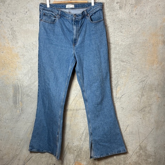 Abercrombie & Fitch Denim - Abercrombie & Fitch Vintage Flare High Rise Jeans